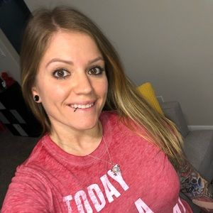 Meet your Posher, Jeannie